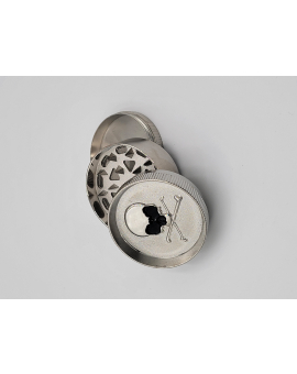 4pt AL Grinder - Skull &amp; Bones