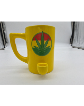Rasta Weed Yellow pipe Mug